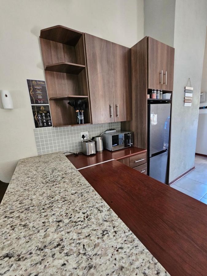 Pine View Guesthouse กราสคอป ภายนอก รูปภาพ